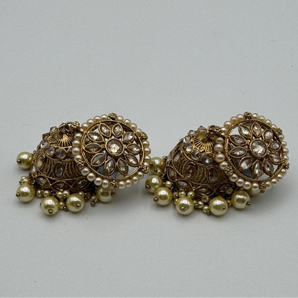 Vintage Gold Tone Jhumka Dangle Earrings 2.5” Faux Pearl Rhinestone Indian Style - Picture 4 of 8